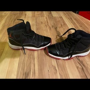 like new! JORDANS